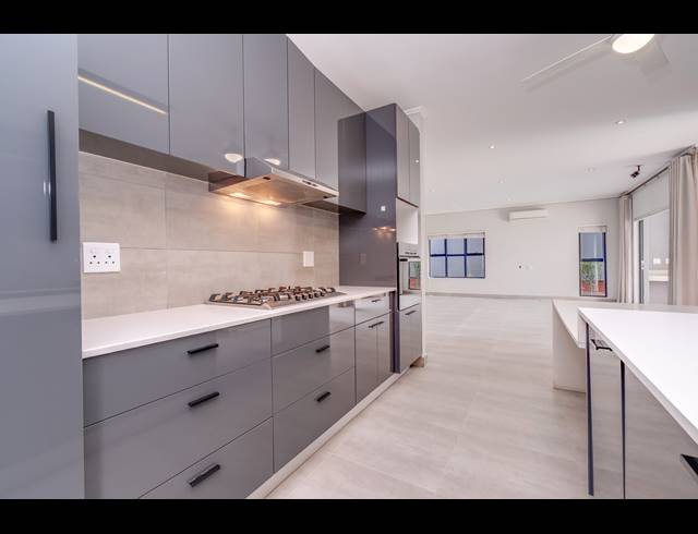 4 BEDROOM CLUSTER FOR SALE IN BRYANSTON